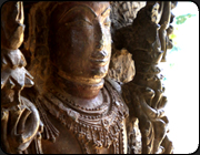 L’esuberanza artistica nella scultura architettonica e decorativa al tempo degli Hoysala